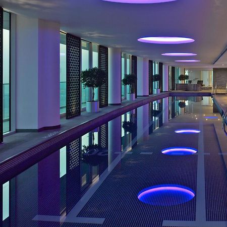 Intercontinental Residence Suites Dubai Festival City By Ihg Exterior foto The pool at the InterContinental London The O2