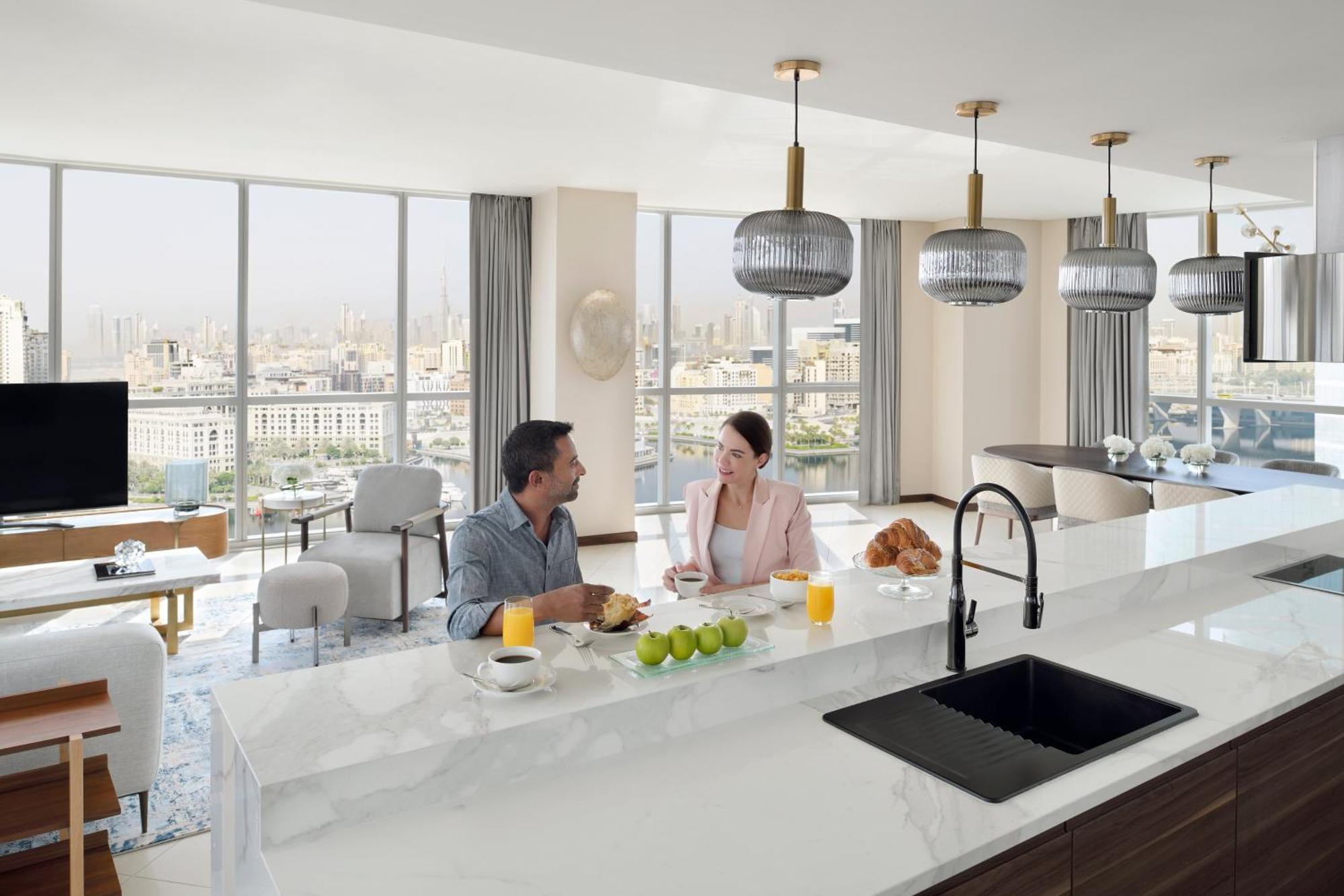 Intercontinental Residence Suites Dubai Festival City By Ihg Exterior foto A kitchen with a sink